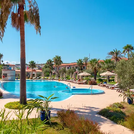 Alacati Beach Resort Hotel Alaçatı