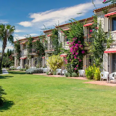 Alacati Beach Resort Hotell *